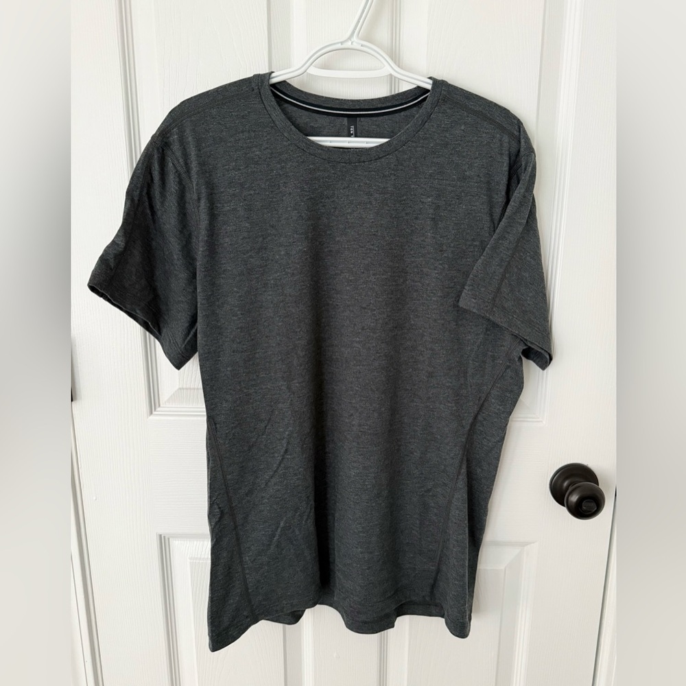 Men’s Ten Thousand Gray Short Sleeve Tee Classic Crew Neck